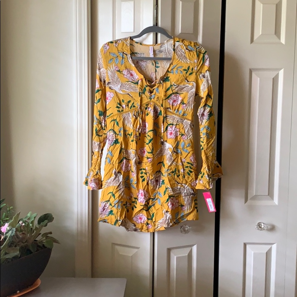 Yellow floral long sleeve dress NEVER WORN W/ TAGS